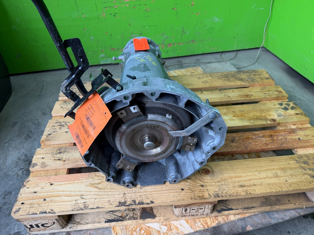 47615296