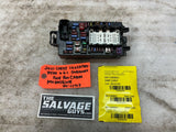 21 Chevrolet GMC 2500hd SIERRA 6.6 INTERIOR CABIN FUSE RELAY BOX 19-22 84582038