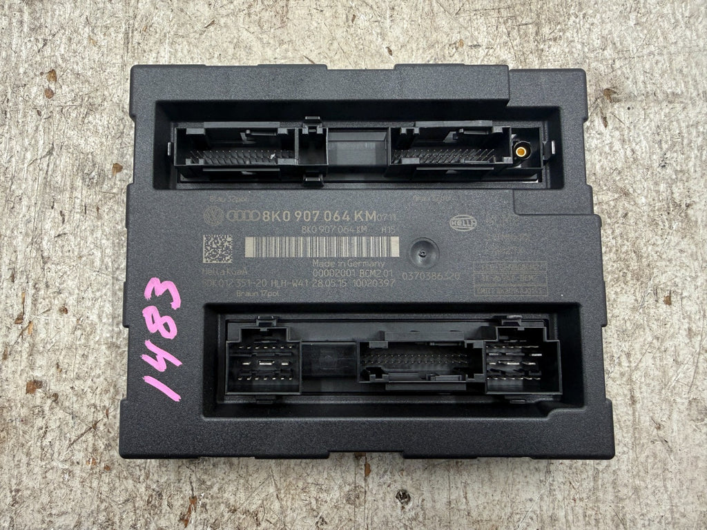 46738204