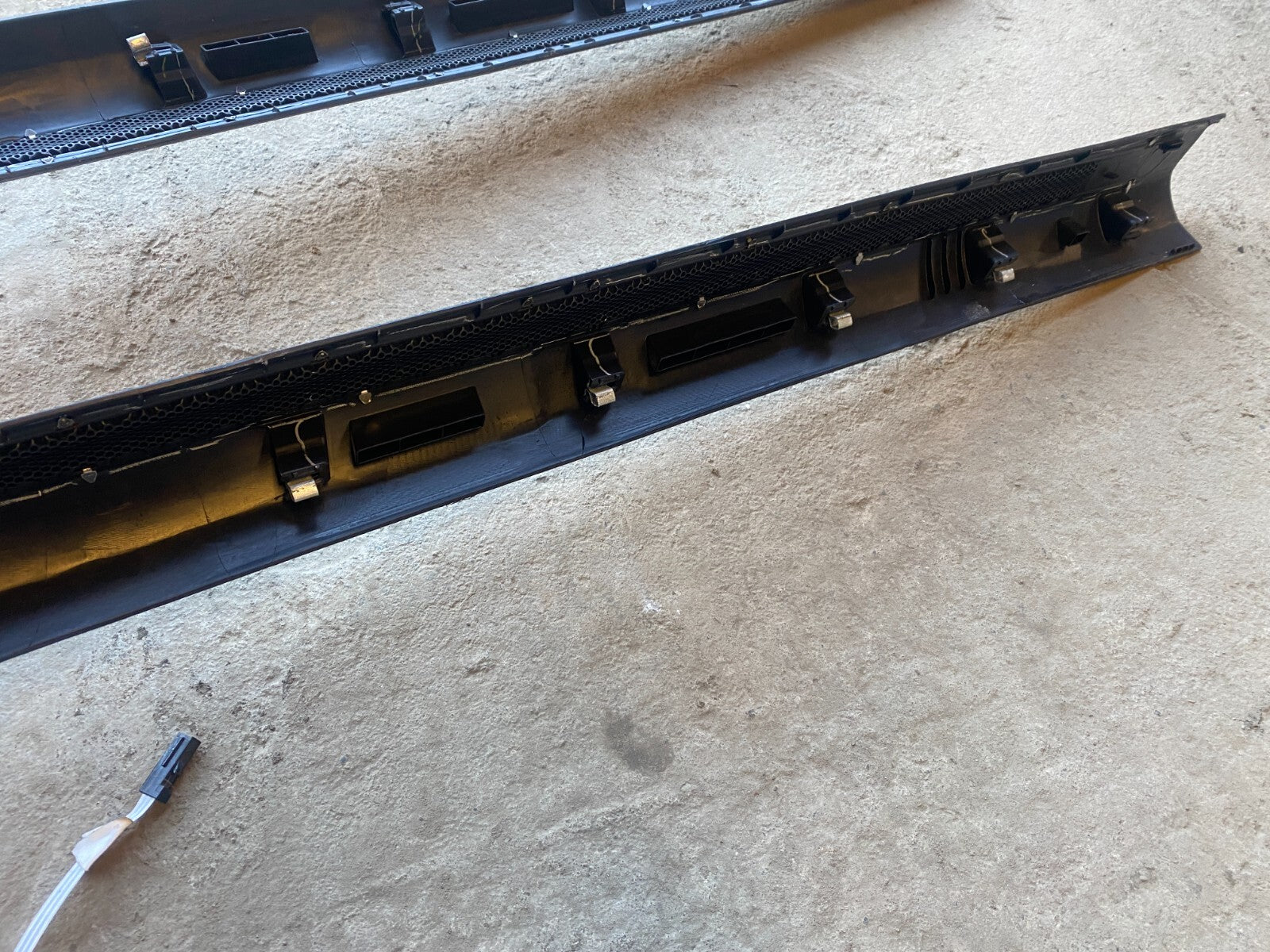 46073061