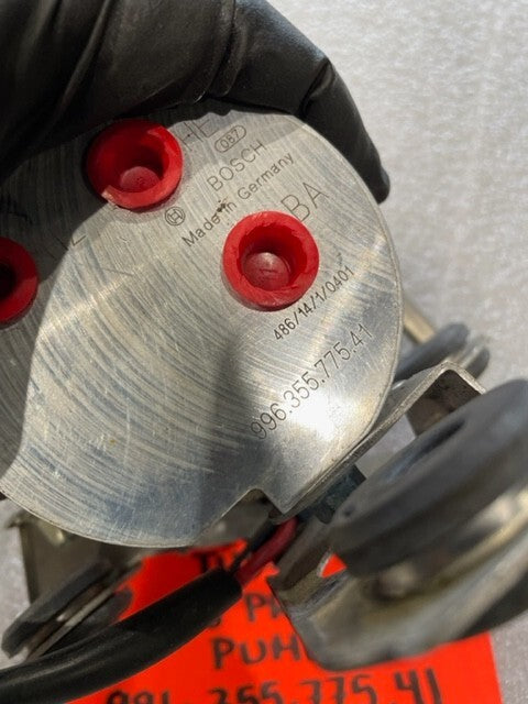 46073082