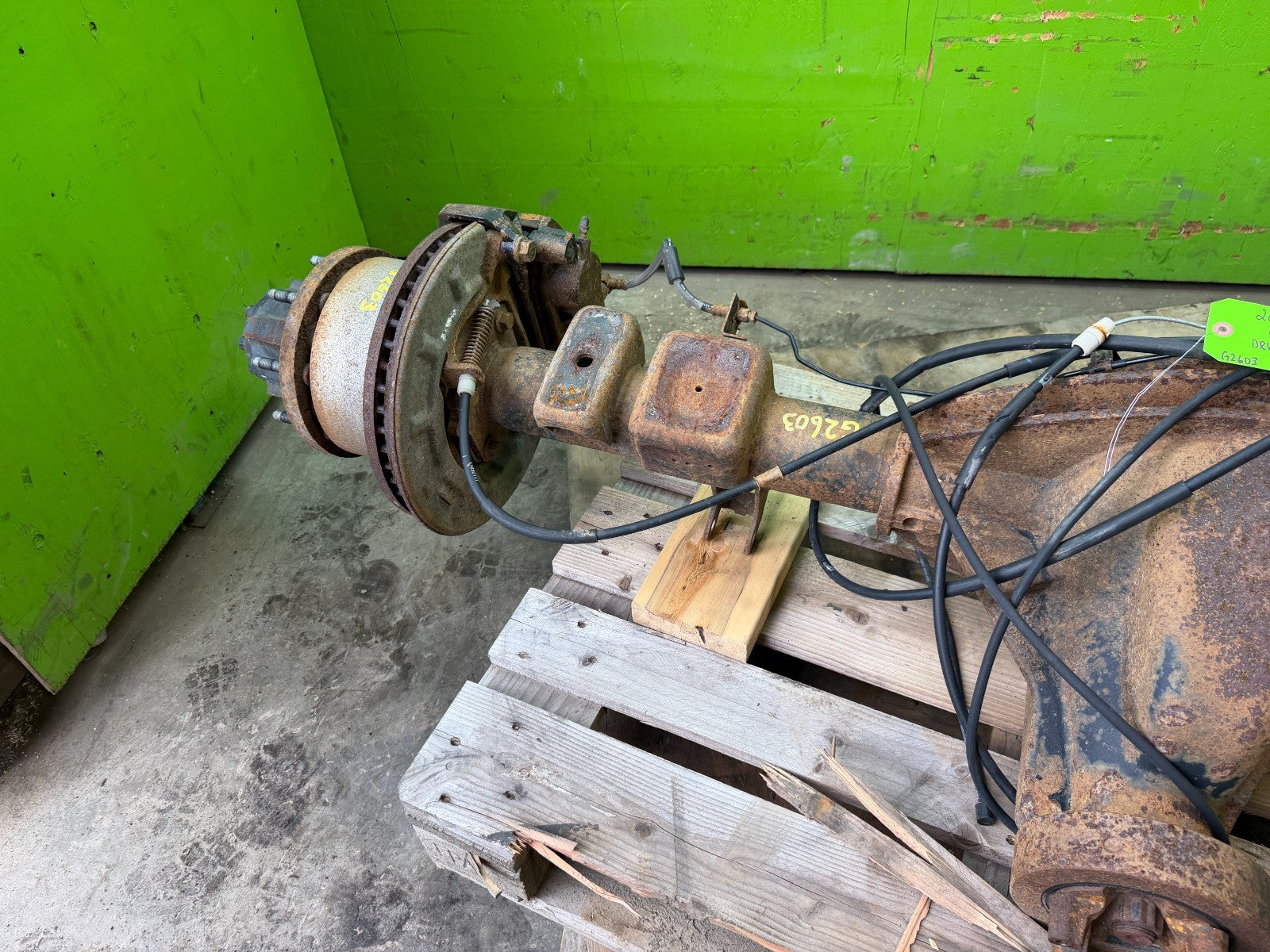 47524969