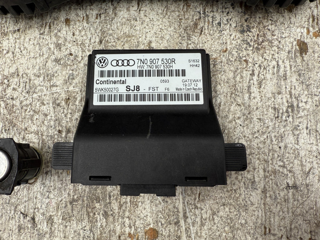 46073044