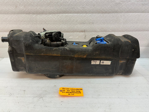 11-16 GMC CHEVROLET SILVERADO 2500HD 3500HD 6.6 LML OEM DEF TANK W/ PUMP