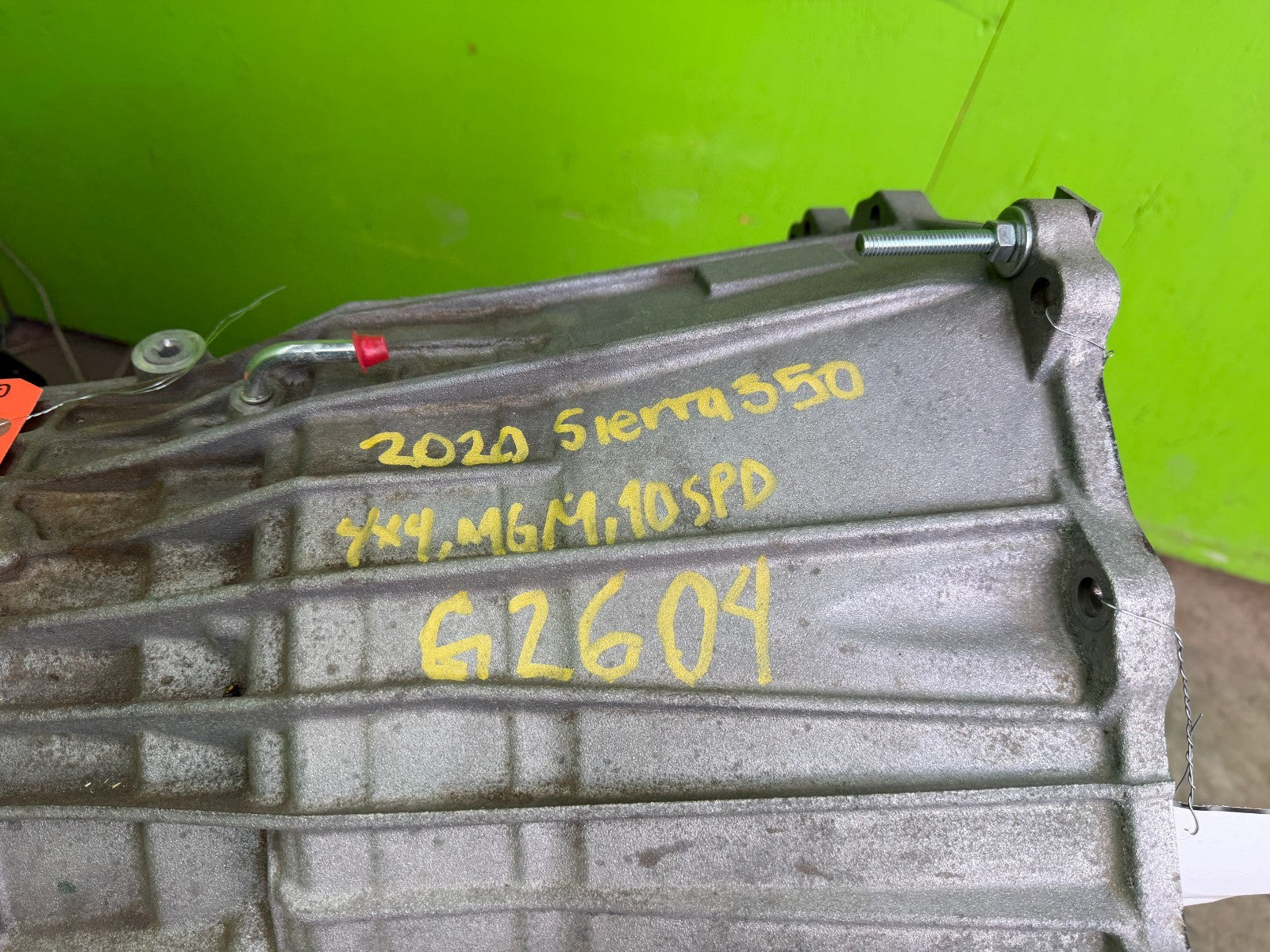 47715372