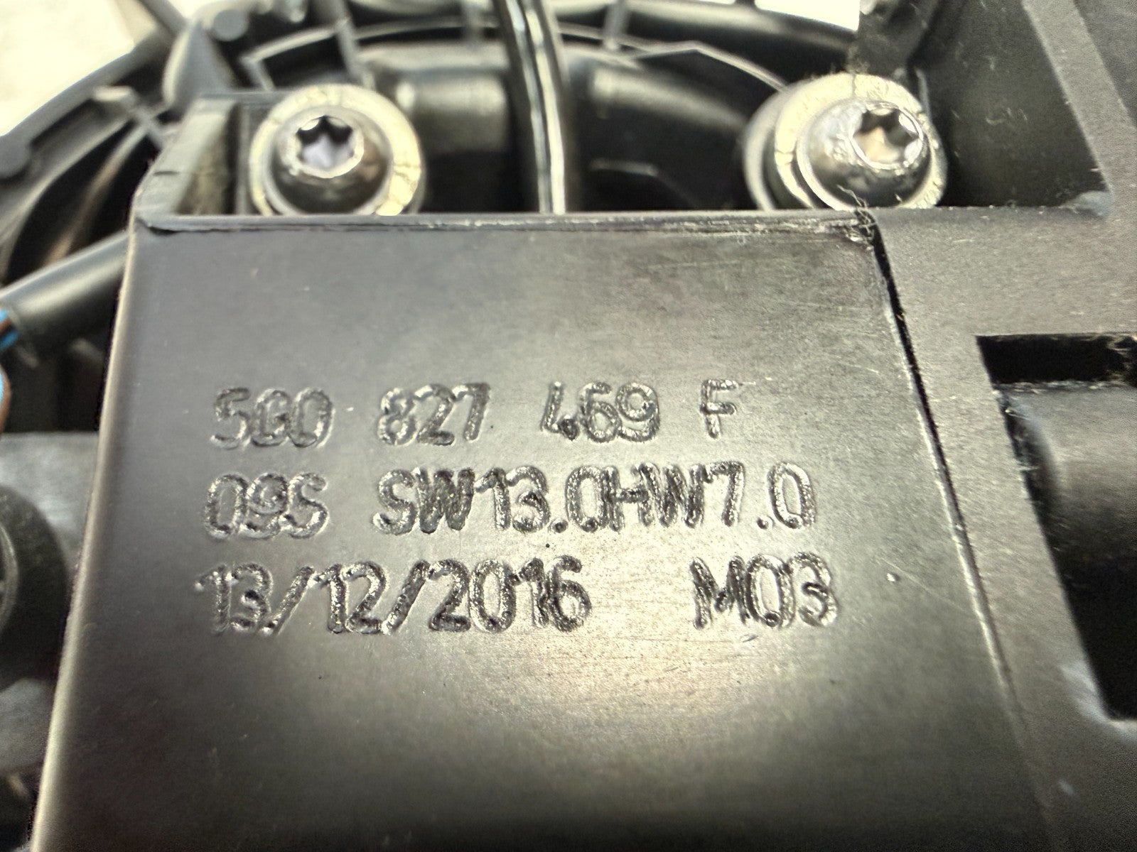 47735412