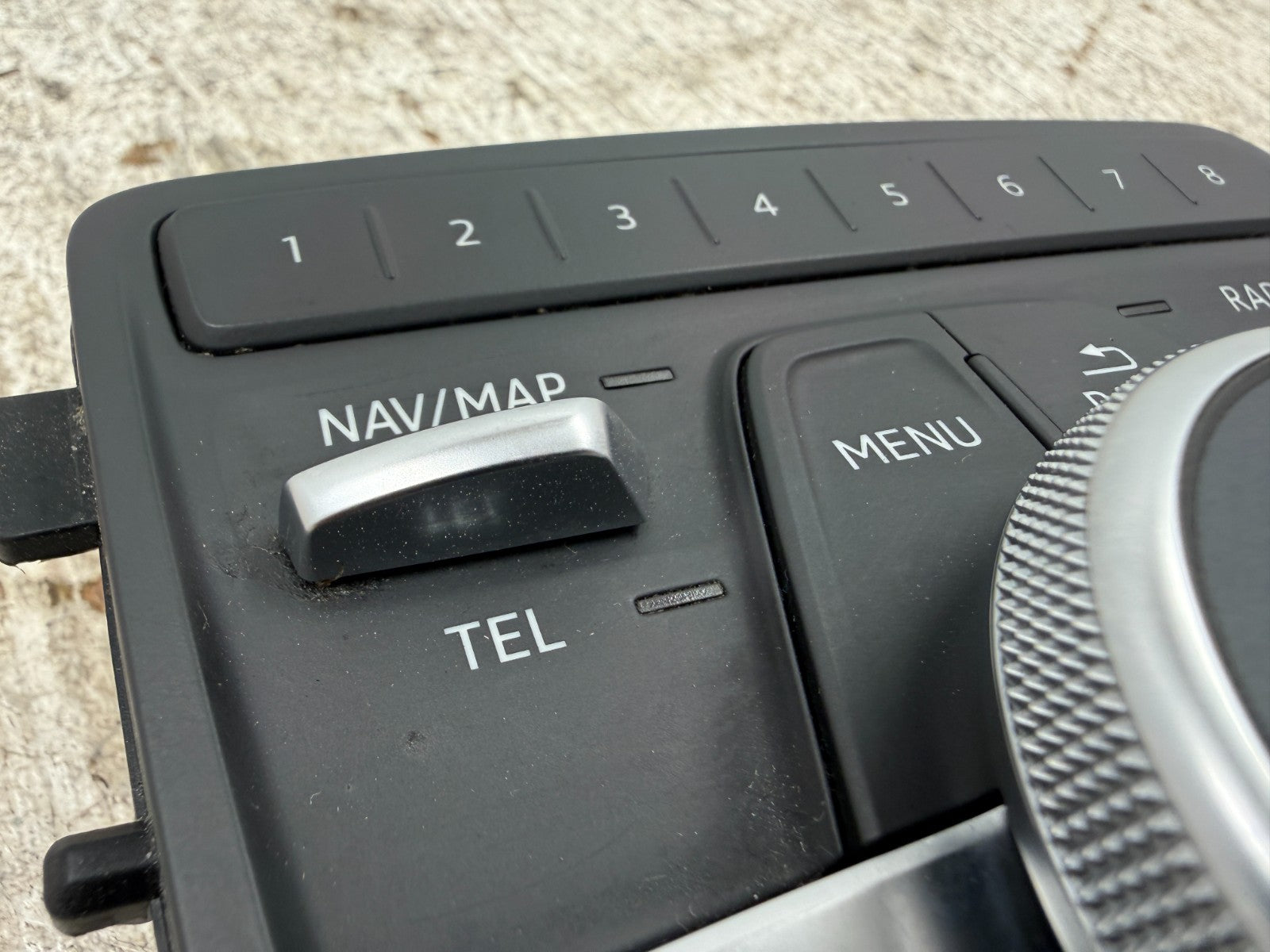47074916