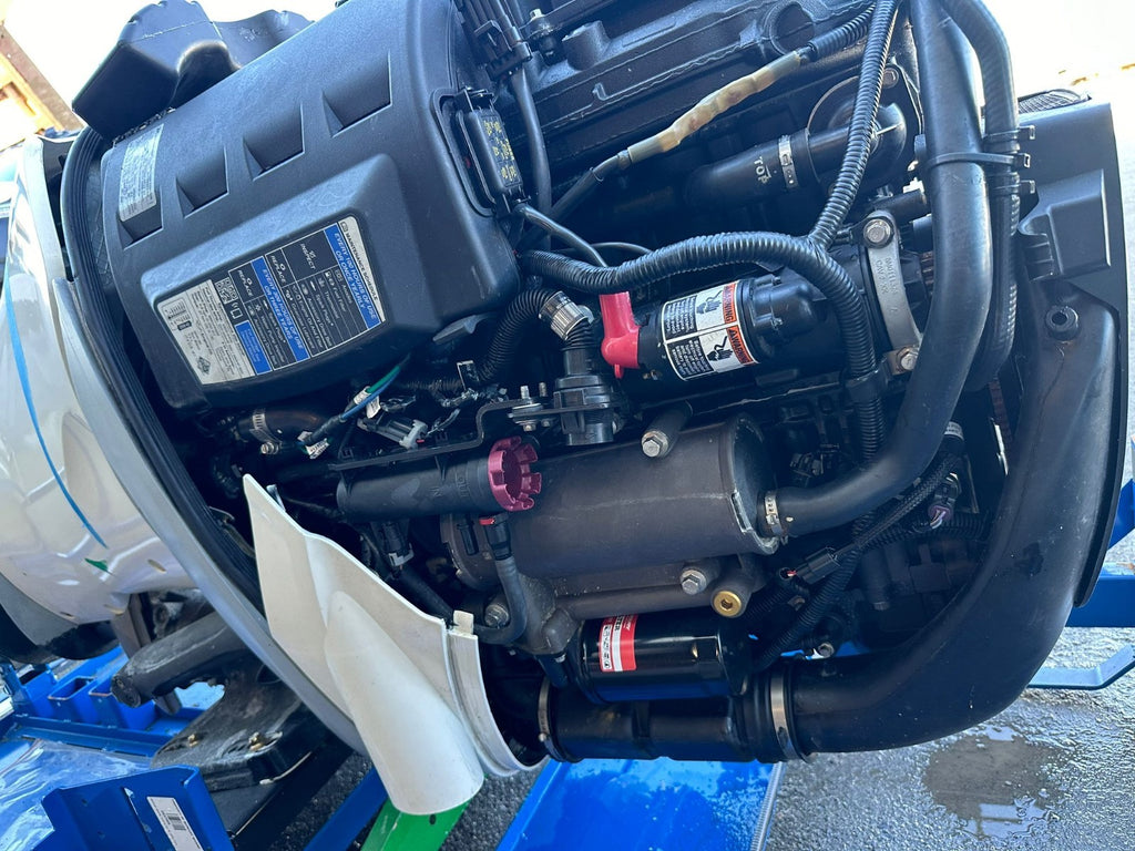 47104585