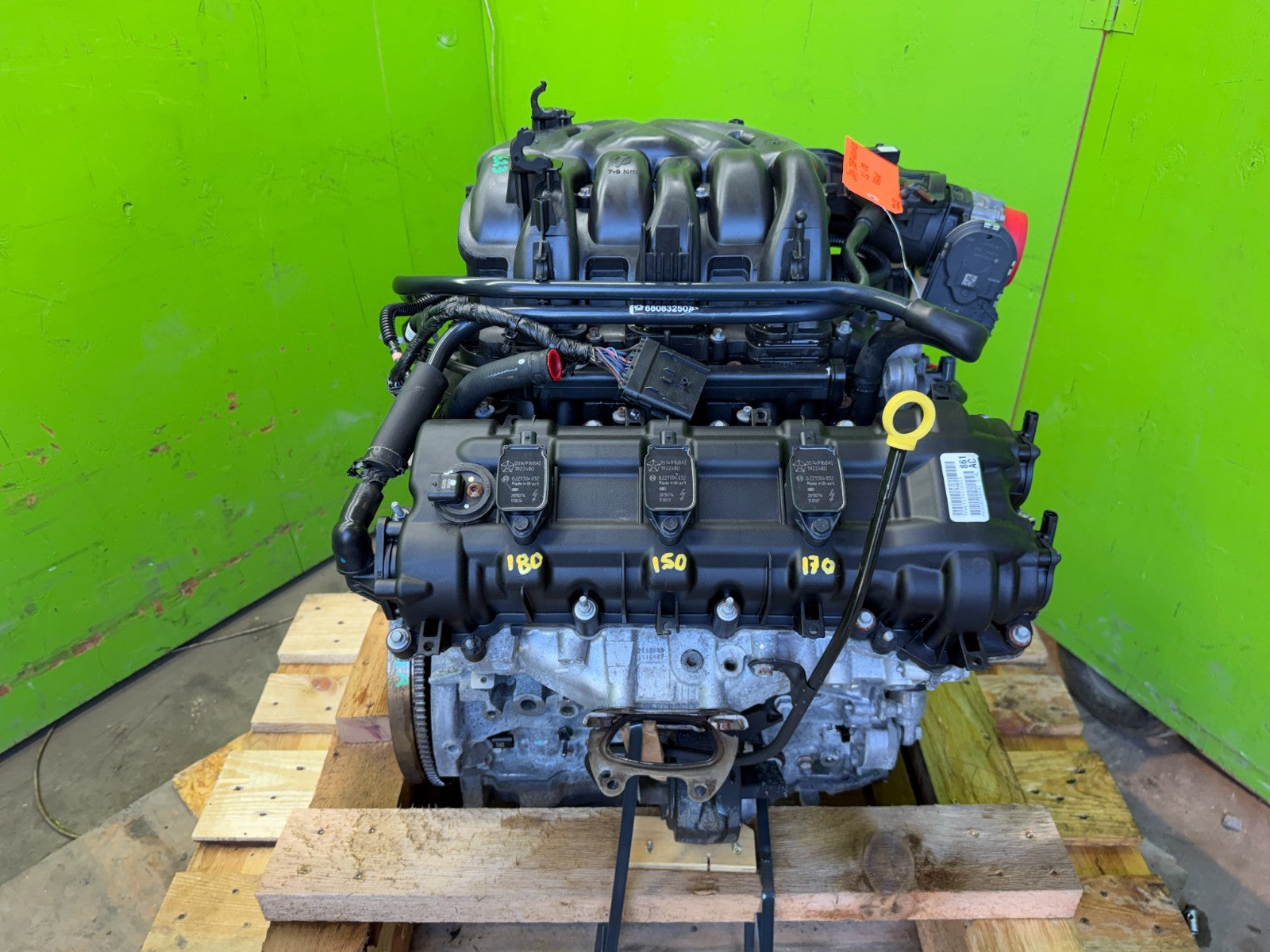 47717572