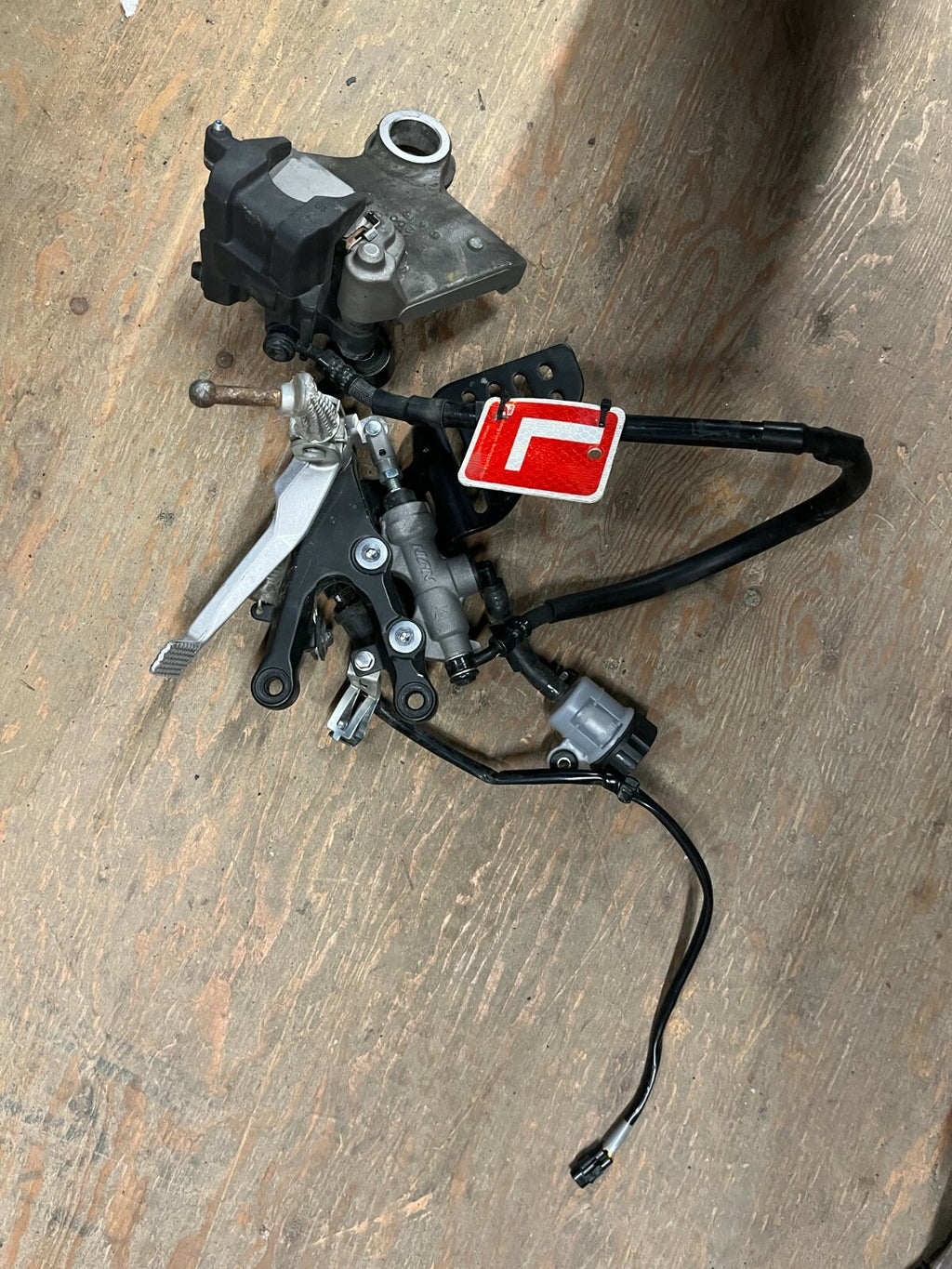 46072890
