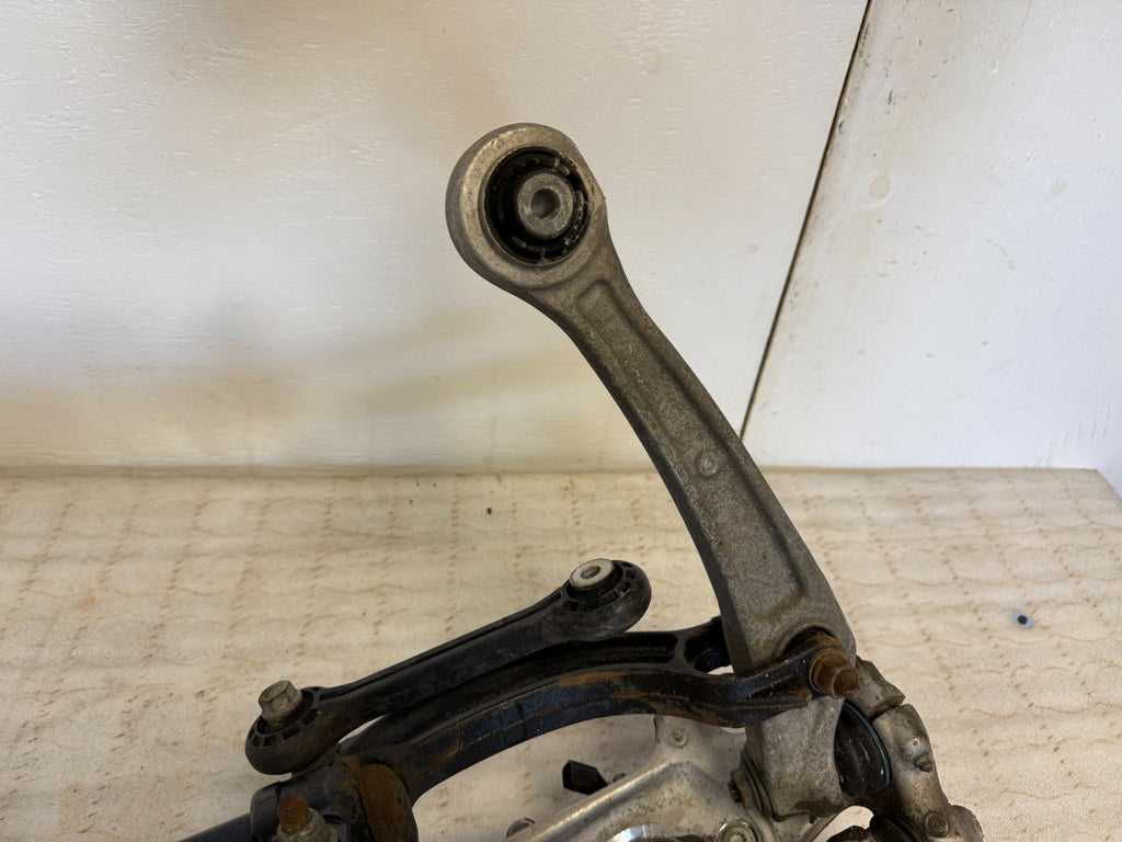 47900485