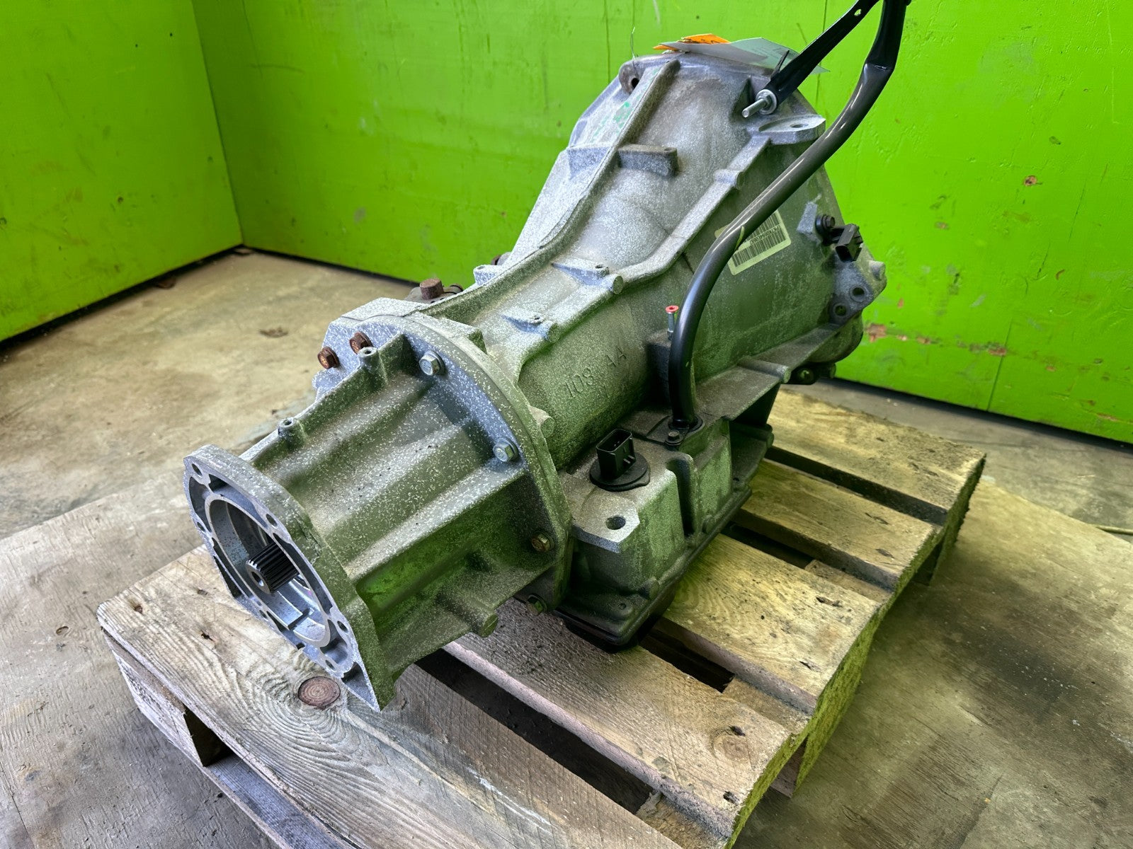 47022090
