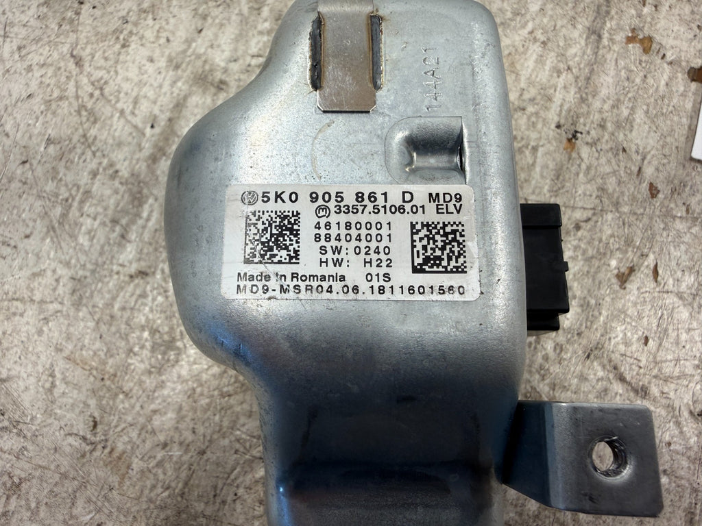 47518987