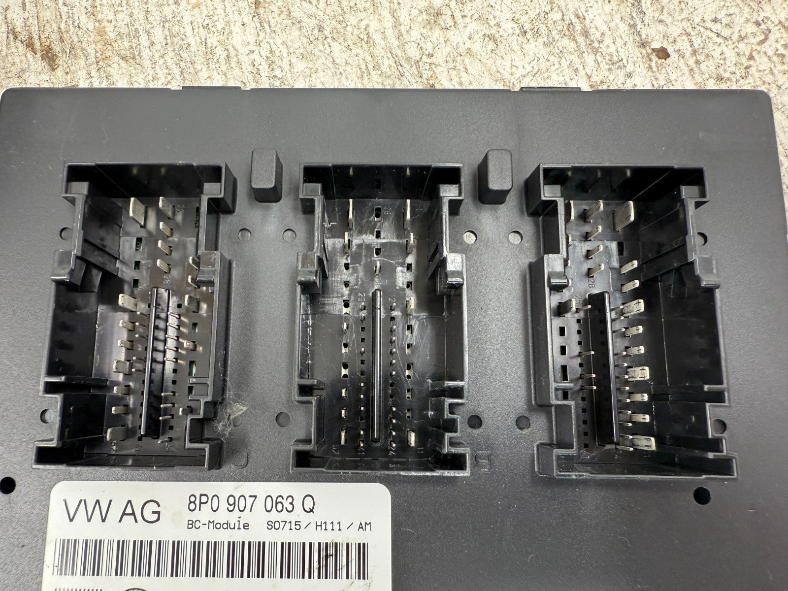 46073044