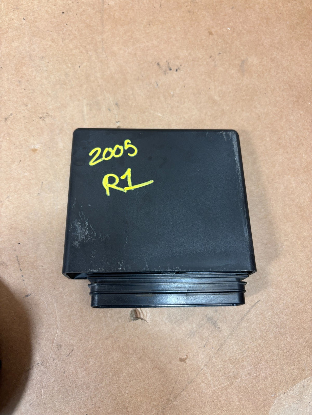 47074943