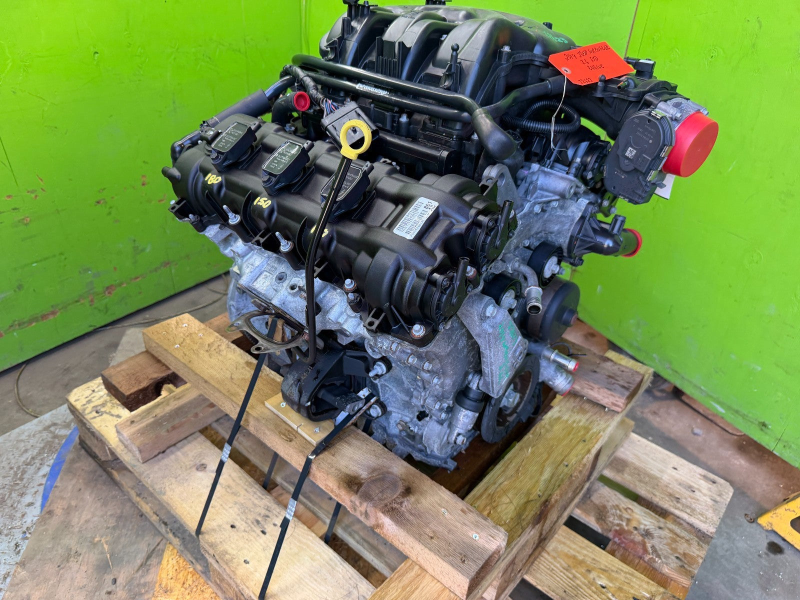 47717572