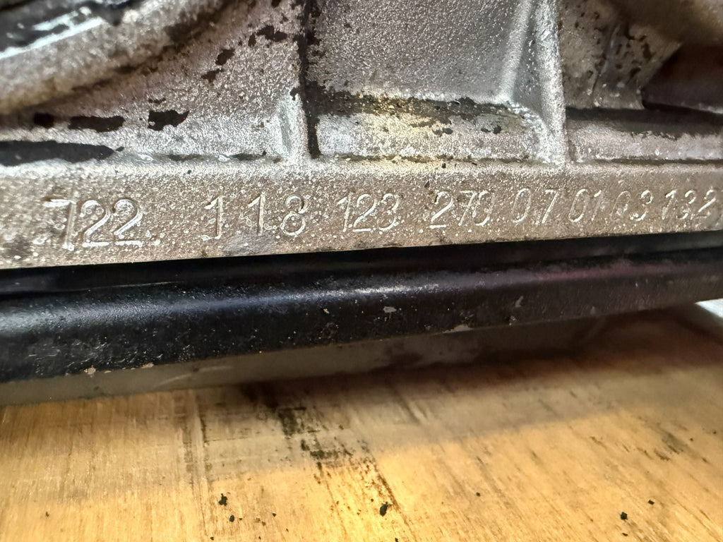 47717588
