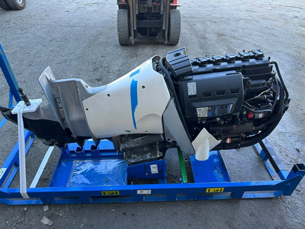47104585