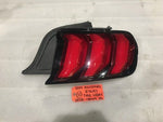 19 FORD MUSTANG GT OEM RIGHT REAR LED TAILLIGHT TAIL LAMP JR3B-13B504-AG 18-21
